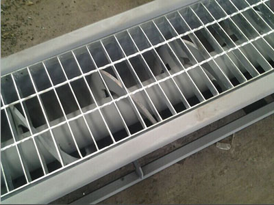 石油專(zhuān)用螺旋輸送機(jī) 石油專(zhuān)用螺旋輸送機(jī)